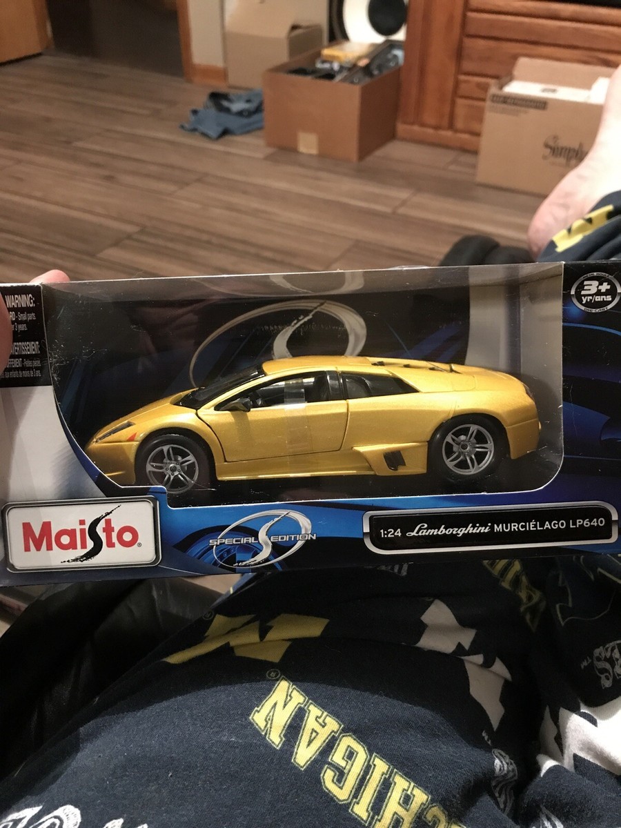 Maisto 1/24 - Lamborghini Murcielago LP640 Blanche - Miniature Diecast - Occasion