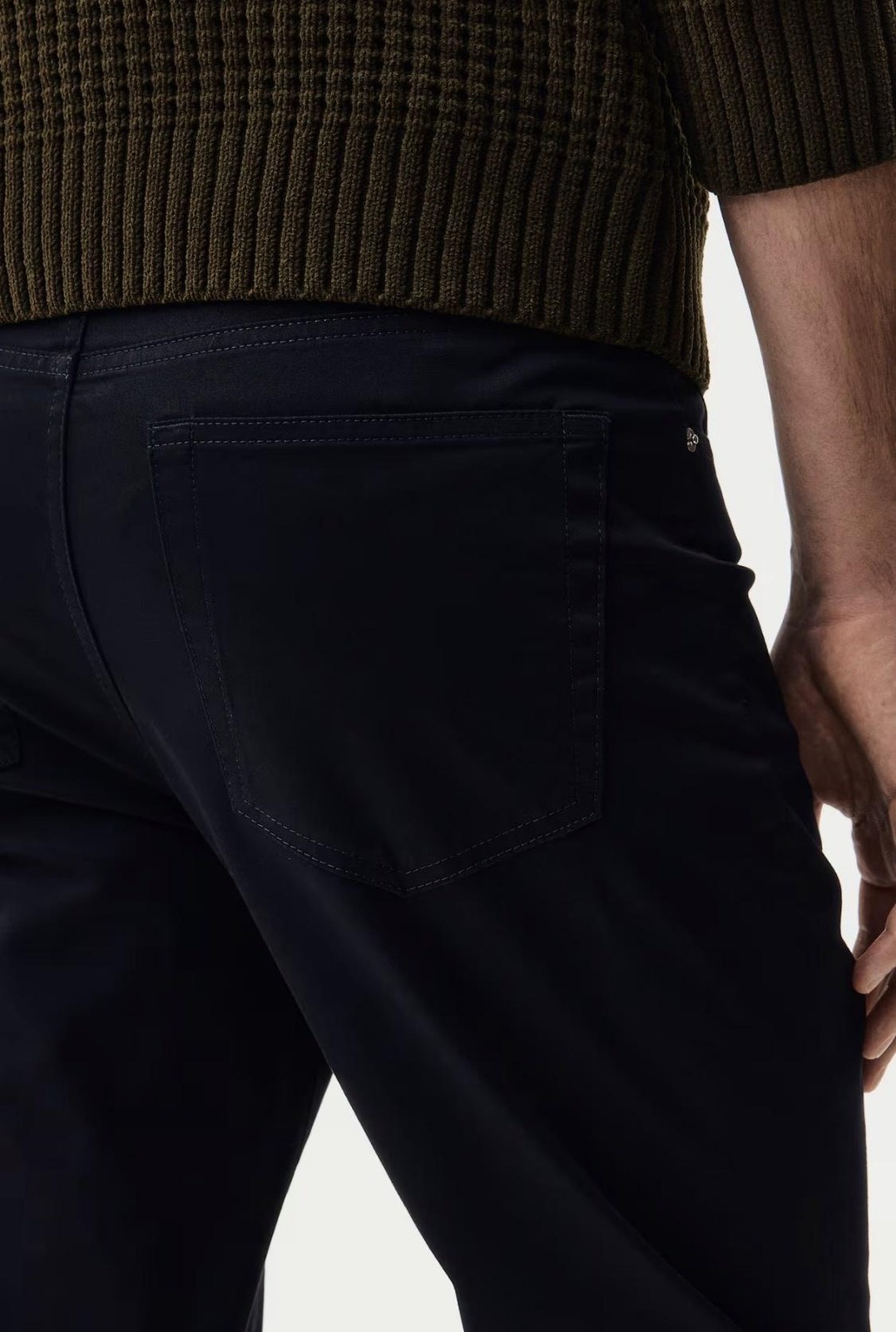 H&M Jeans Mens 32x32 Black Slim Fit Straight Stretch Denim 5-Pocket Pants New thumbnail 5