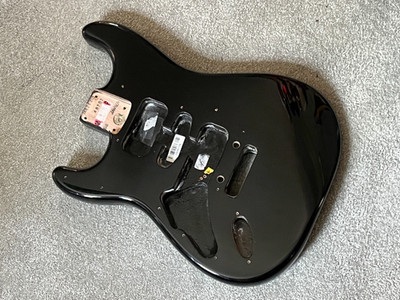 Lefty Fender American mod shop Stratocaster guitar body 4 lb 7 oz black