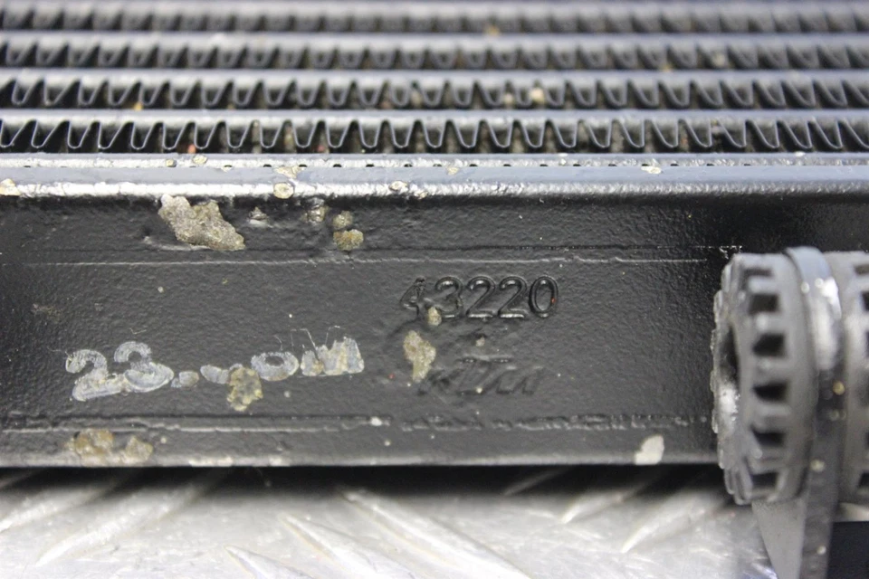 Ducati 1098 Oil Cooler 43220 2007 to 2011 848 1198 B143 - Image 4 of 4