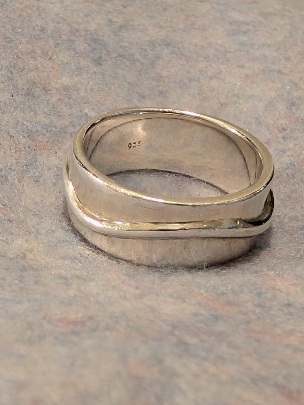 Solid 925 Sterling Silver Band Ring with Wave Des… - image 1