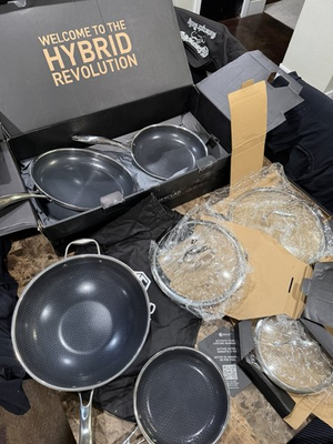 #ad HexClad 7 Piece Hybrid Nonstick Cookware Set with Lids – Brand New Open Box $250.00