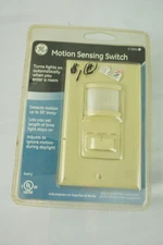 GE Motion-Sensing Switch Single Pole Detects Motion Up To 30’ /120vac 500 W MAX