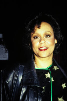 American broadcast journalist news anchor Sue Simmons as she atten - Old Photo 1