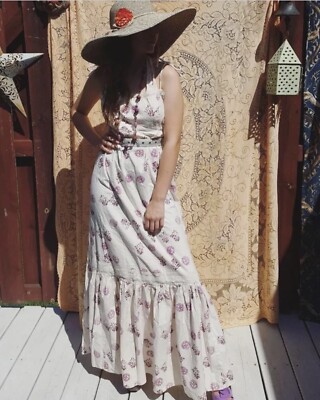 vintage festival dress Boho-Chic Angola Red Backless Dress main image 0