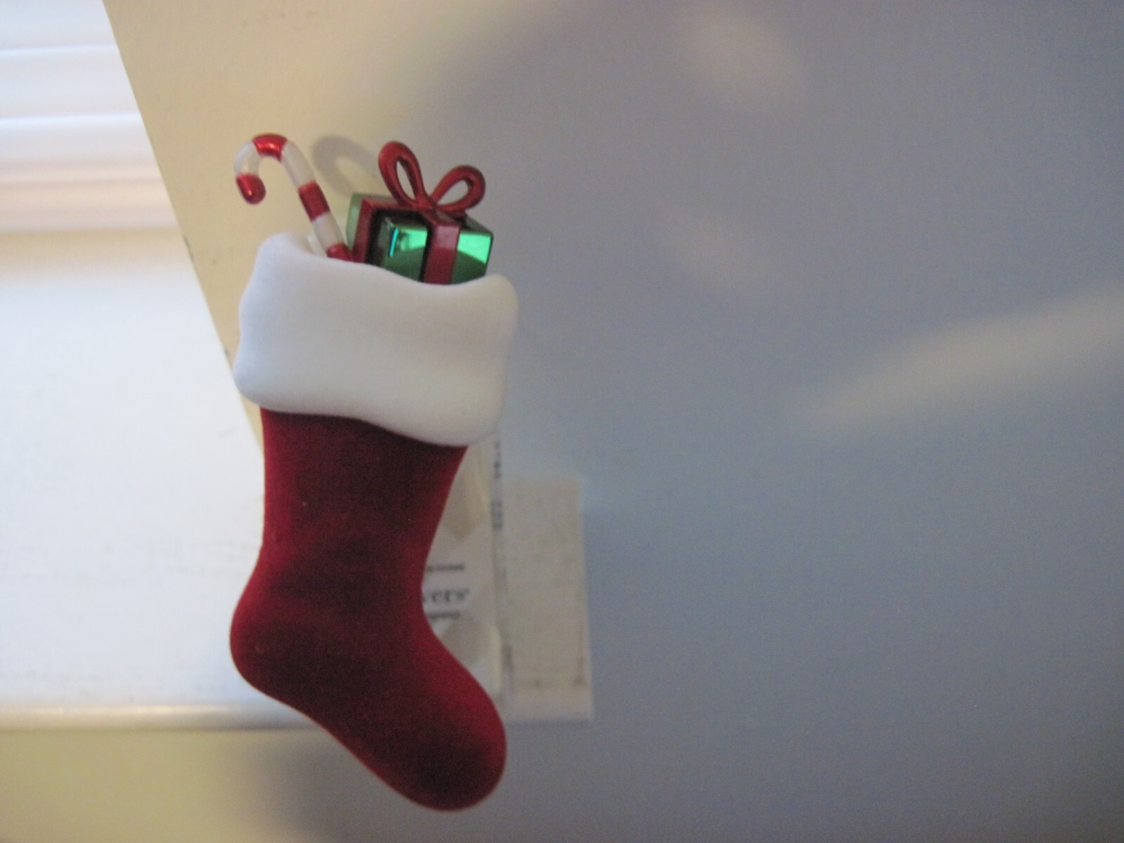 BATH AND BODY WORKS CHRISTMAS STOCKING WALLFLOWERS DIFFUSER-image