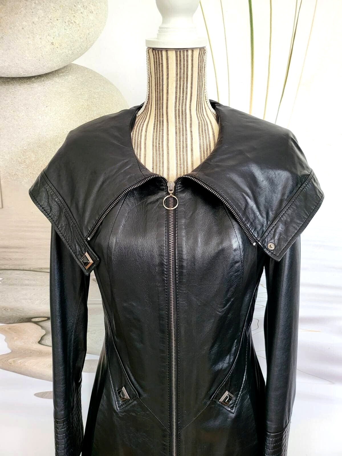 GR Long Trench Coat Jacket Nappa Leather Womens Sz IT 36" US 6Tall  $2100 Retail image 8