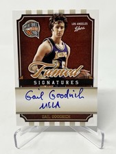 2009-10 Panini Basketball Hall of Fame - Famed Signatures Gail Goodrich #GG /499