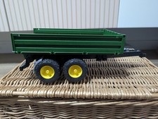 Bruder Toys Pro Series JOHN DEERE Tipping Trailer - 1:16 & Bales
