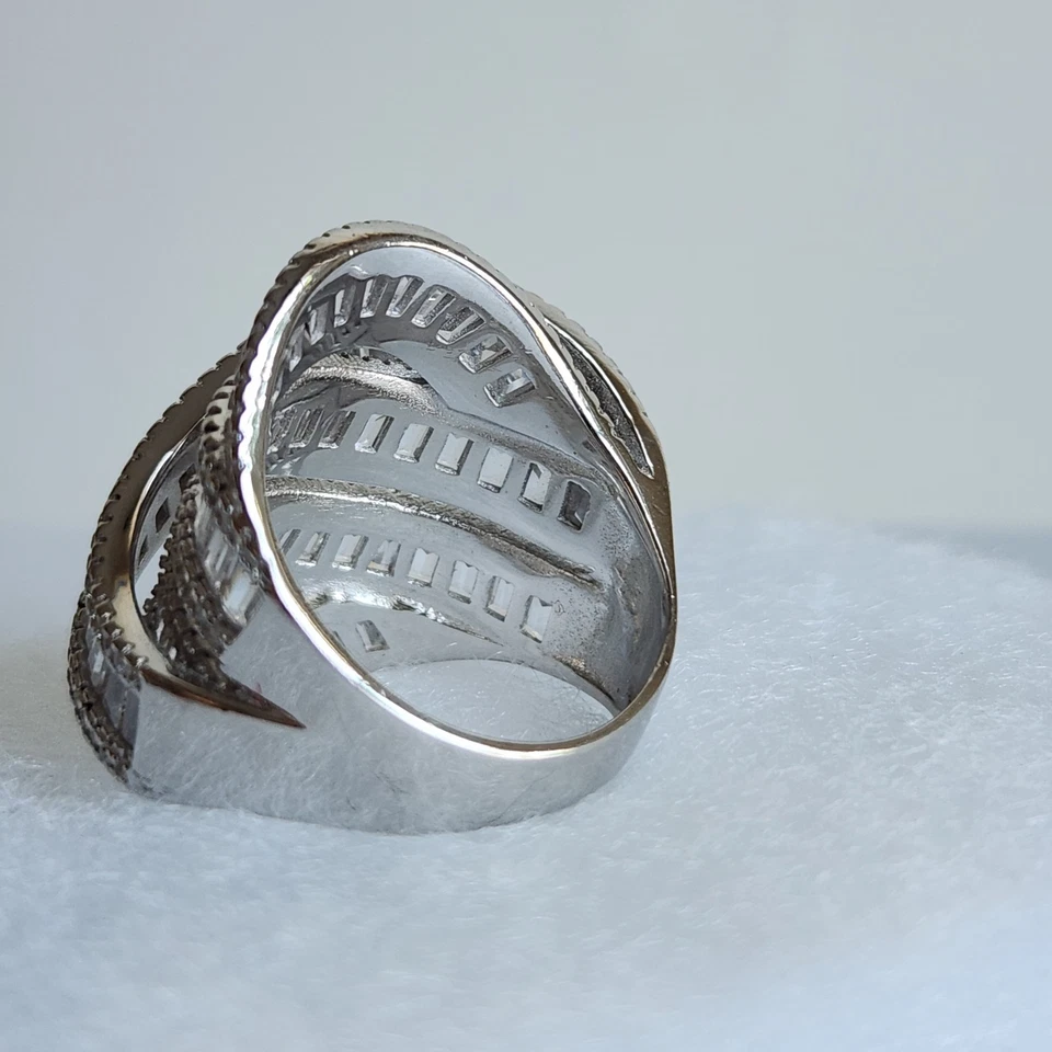 Anillo llamativo redondo y baguette circonita cúbica | Rodio sobre plata de ley | Talla 9, 13 g Foto 4 de 4