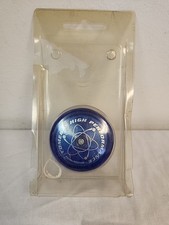 VINTAGE AUTHENTIC YOMEGA HIGH PERFORMANCE BLUE YO YO ATOM PACKAGE WORN