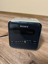 Sony Digicube ICF-C101W Radiowecker AM/FM Alarm Clock Radio
