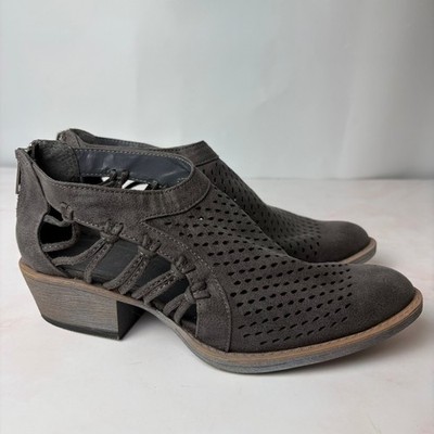 Coconuts by Matisse Womens Grey Perforated Cut Out Ankle Booties Size 6M