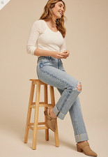 NWT maurices edgely  High Rise Raw Cuff Hem Relaxed Straight Jean