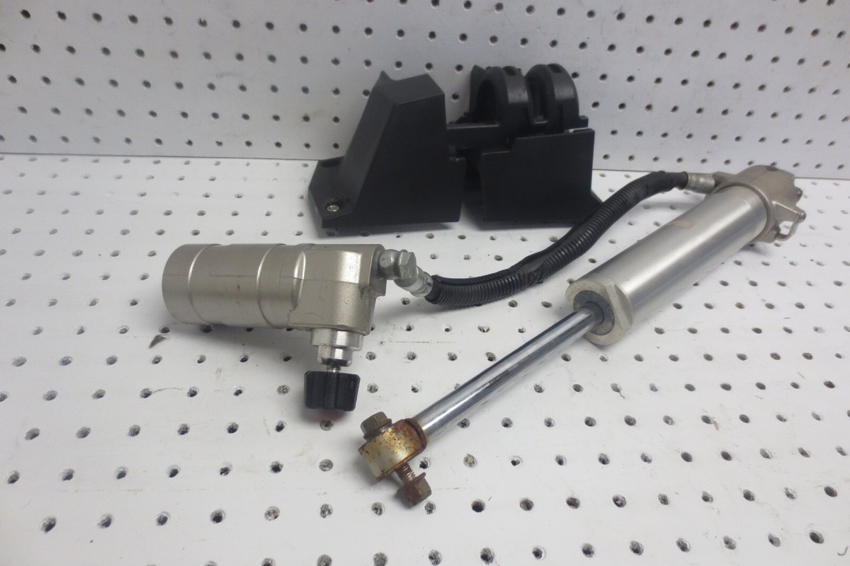 2012 Skidoo MXZ XRS 800 KYB Rear Shock adjustable 503193173 2013