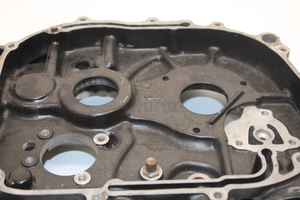 83 Suzuki Alt125 3x9 modelo D OEM cárter medio 11300-18890 11300-18893 AS12 Foto 2 de 4