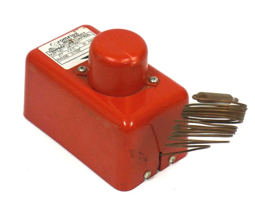 CHROMALOX AR-115KC TEMPERATURE CONTROL 277VAC, 30A, AR115KC REPAIRED