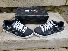 travis barker dc shoes