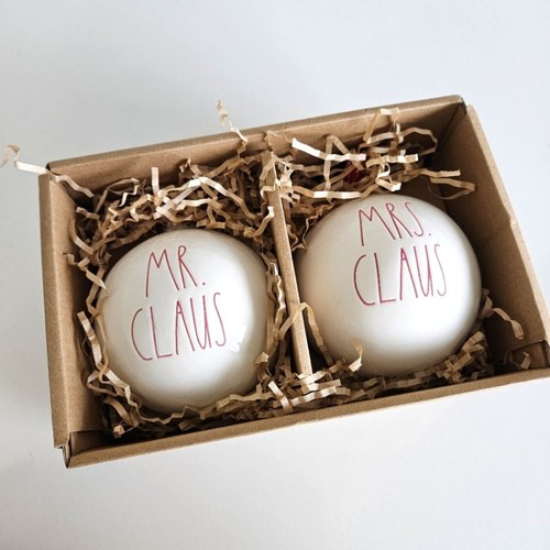 NWT Rae Dunn | Mr & Mrs Clause Christmas Holiday Xmas Round Ornaments Set - Picture 3 of 4