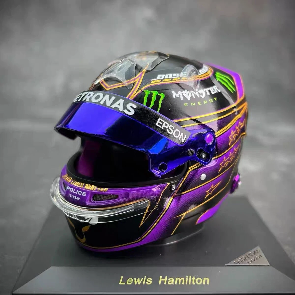 買い誠実 Spark GP Dhabi Abu Hamilton Lewis Team F1 Mercedes-AMG 1/5 スポーツ