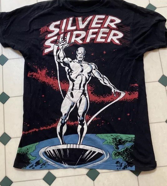 Camisa Silver Surfer #1 Vintage AOP Talla Mediana Rara Serigrafía Marvel Comics