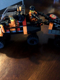 LEGO Agents: Gold Hunt (8630) W/INSTRUCTIONAL MANUAL 99.98% COMPLETE