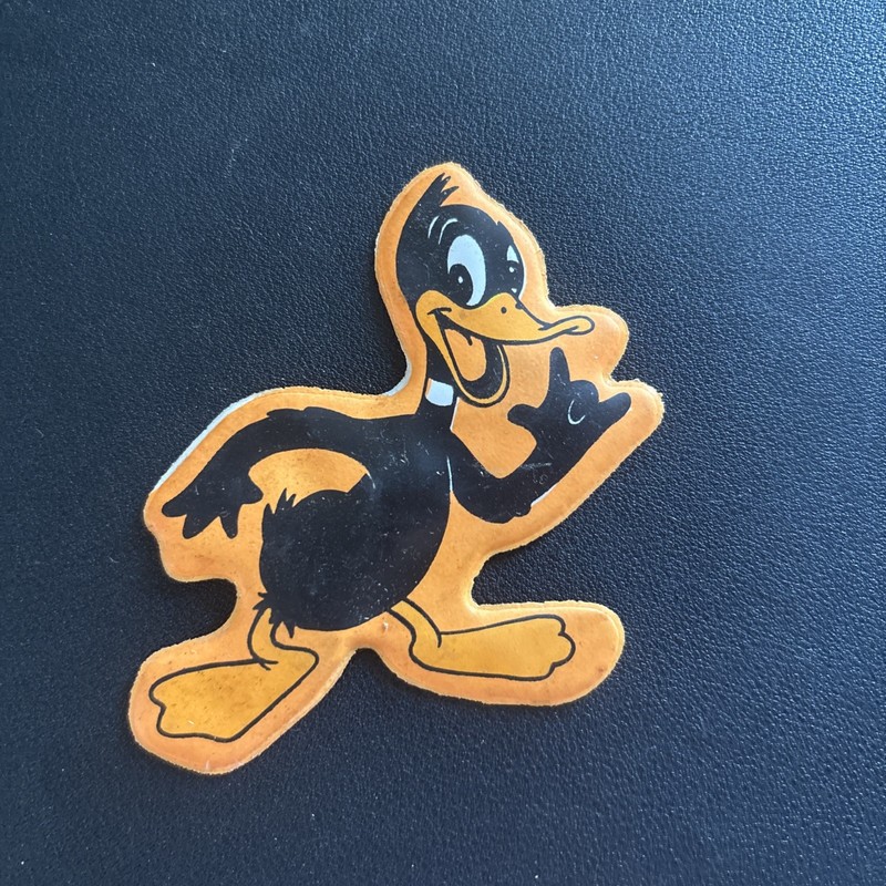 Vintage large  1977  Daffy Duck  Comic s Puffy Magnet  Mint New Old Store Stock