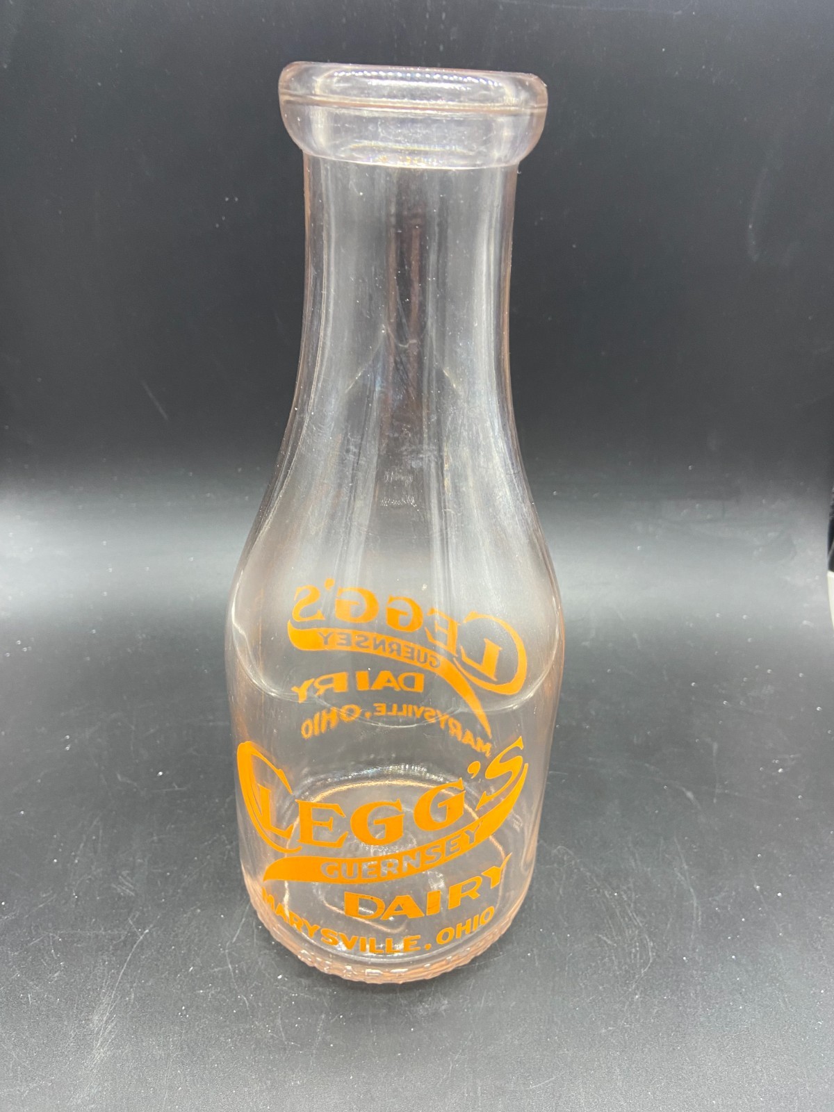 Vtg. Clegg's Guernsey Diary Round Quart Milk Bottle Marysvil