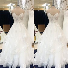 Elegant Wedding Dresses Spaghetti Straps Lace Appliques Ruffles Bridal Gown