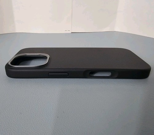 BENKS ArmorPro Magsafe Case for iPhone 16 Dupont Kevlar 600D Aramid Fiber -Used - Bild 5 von 12