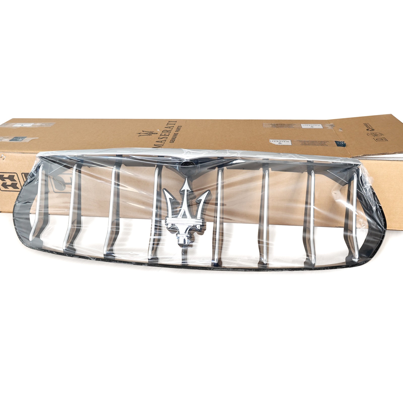 New Front Upper Grille Radiator For Maserati Levante 2017-2024 Black Chrome