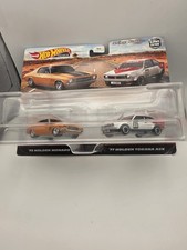 Hot Wheels HKF50 Premium 2-Pack '73 Holden Monaro GTS &  '77 Holden Trana A9X