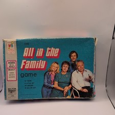 Vintage 1972 Milton Bradley ALL IN THE FAMILY Game, TV Show, Archie, Edith,
