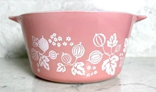 Pyrex Pink Gooseberry Nesting Casserole 1 Quart 473 No Lid Excellent VTG MCM