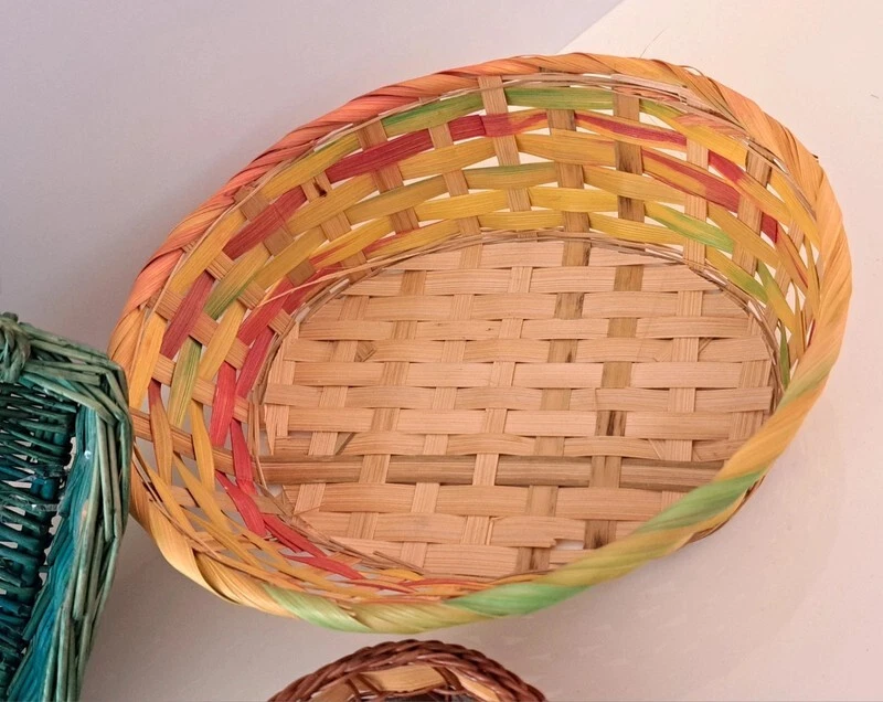 Lotto 3 cesti cestini vimini rattan colorati naturale verde confezioni Natale - Immagine 4 di 4