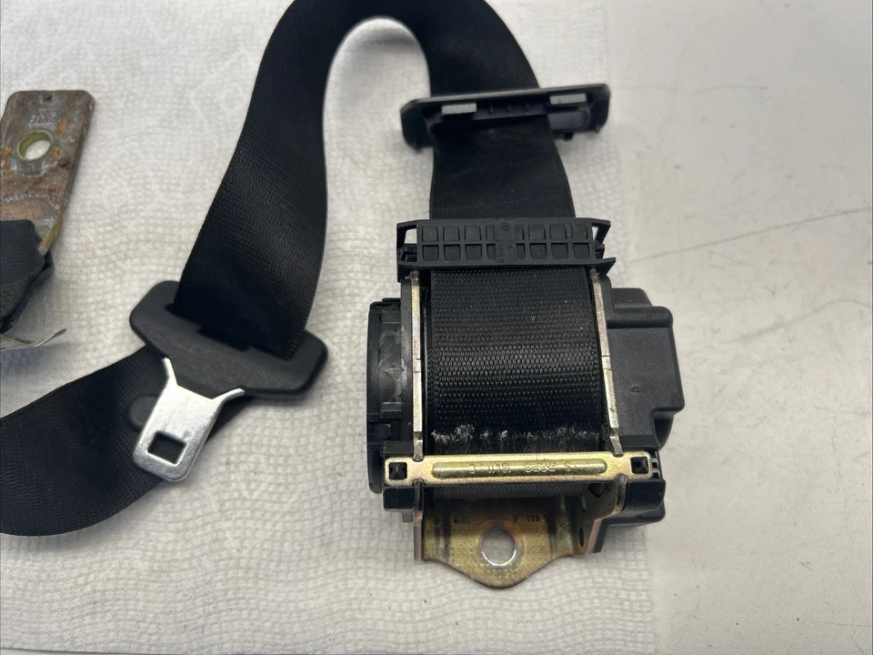 OEM CINTURÓN DE SEGURIDAD CENTRAL TRASERO CENTRAL CENTRAL PARA BMW 750LI E66 00019264 2006 2007 2008 Foto 2 de 4