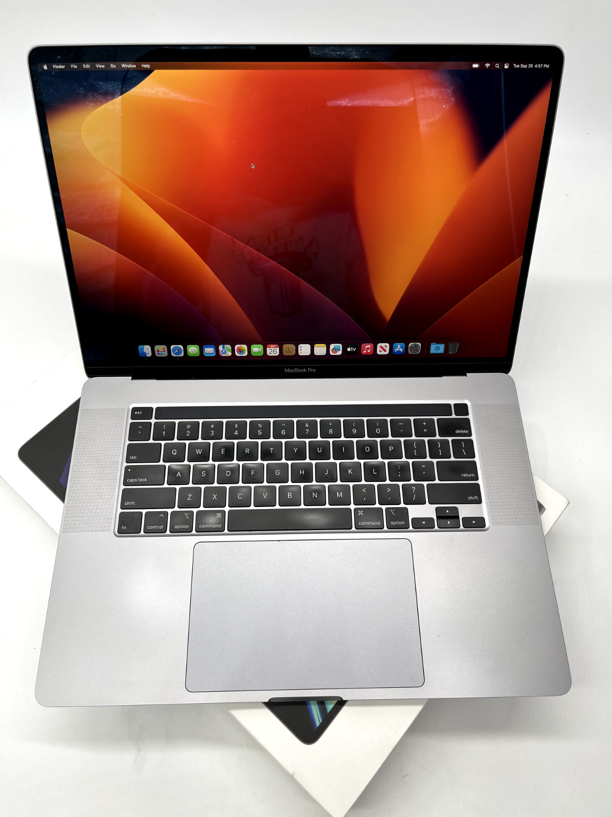 Apple MacBook Pro 1TB SSD Touch 16 inch 2.3GHz 8 Core i9 2019/2020 5500M