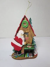Vintage Schmid Emgee Christmas Figure Santa and Mrs. Claus Wrapping Gifts 1983