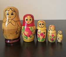 5 PC. WOODEN RUSSIAN NESTING DOLS, MATRYOSHKA, VINTAGE, RUSSIA