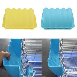 2pcs Cage Fixed Small Pet Hay Grass Manger Plastic Rack Feeder For