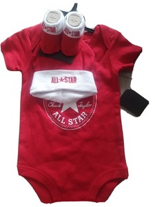converse newborn set