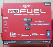 MILWAUKEE 2863-22R KIT 1/2" HIGH TORQUE IMPACT WRENCH M18 FUEL 1-KEY 2 BATTERIES