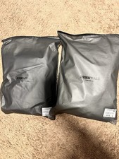 Essentials Fear of God Men's Regular Shorts Size L LM806 Fashionable Streetwear