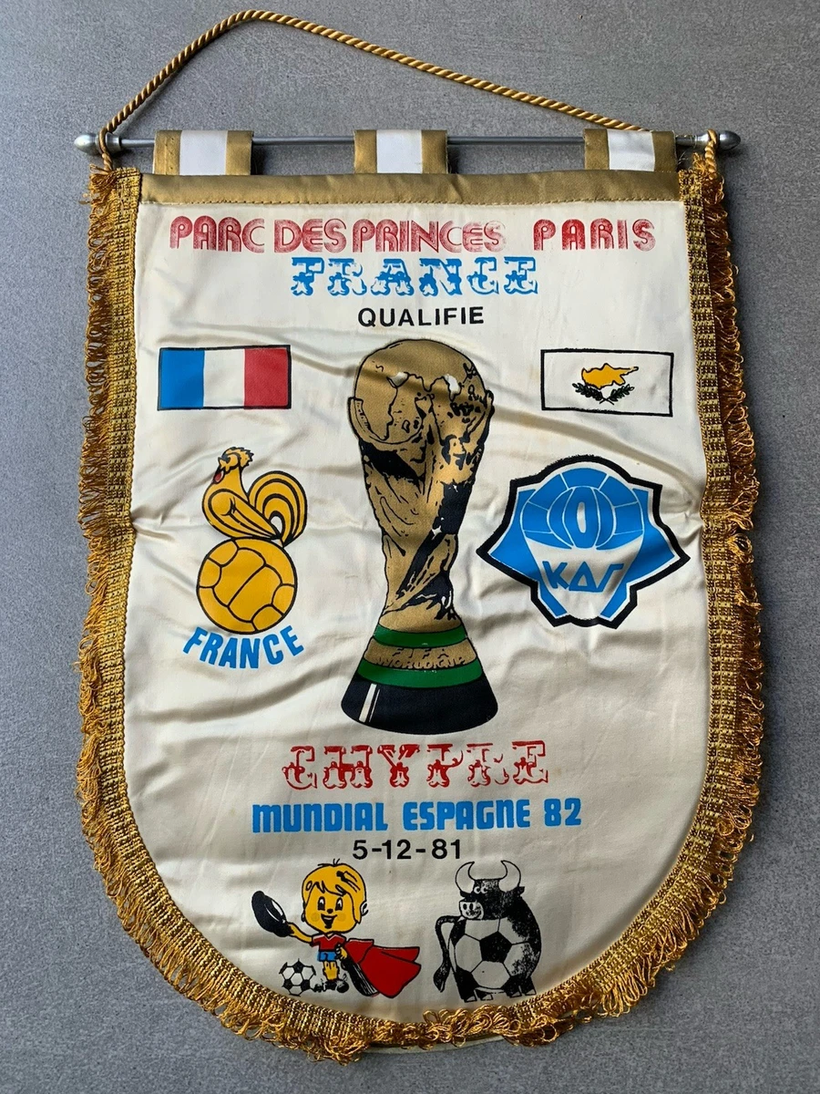 Fanion Vintage ALM Evreux 27 - Football Français - Pennant Ancien - Fabriqué En France