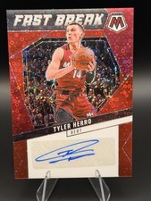 2024-25 Panini Mosaic Fast Break Autograph Tyler Herro #AFB-HRO 17/49