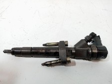 Injecteur Nissan TINO