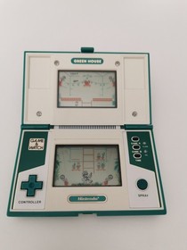 Retro Console Nintendo 1982 Vintage Game & Watch Green House Multi Screen