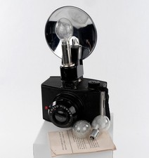 Vintage 1948 Ansco Pioneer 16 Film Camera with Flash, Manual, Flash Bulbs