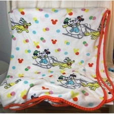 Disney Mickey Minnie Pluto Winter Sleigh Fleece Baby Blanket Polka Dot 70" x 86"