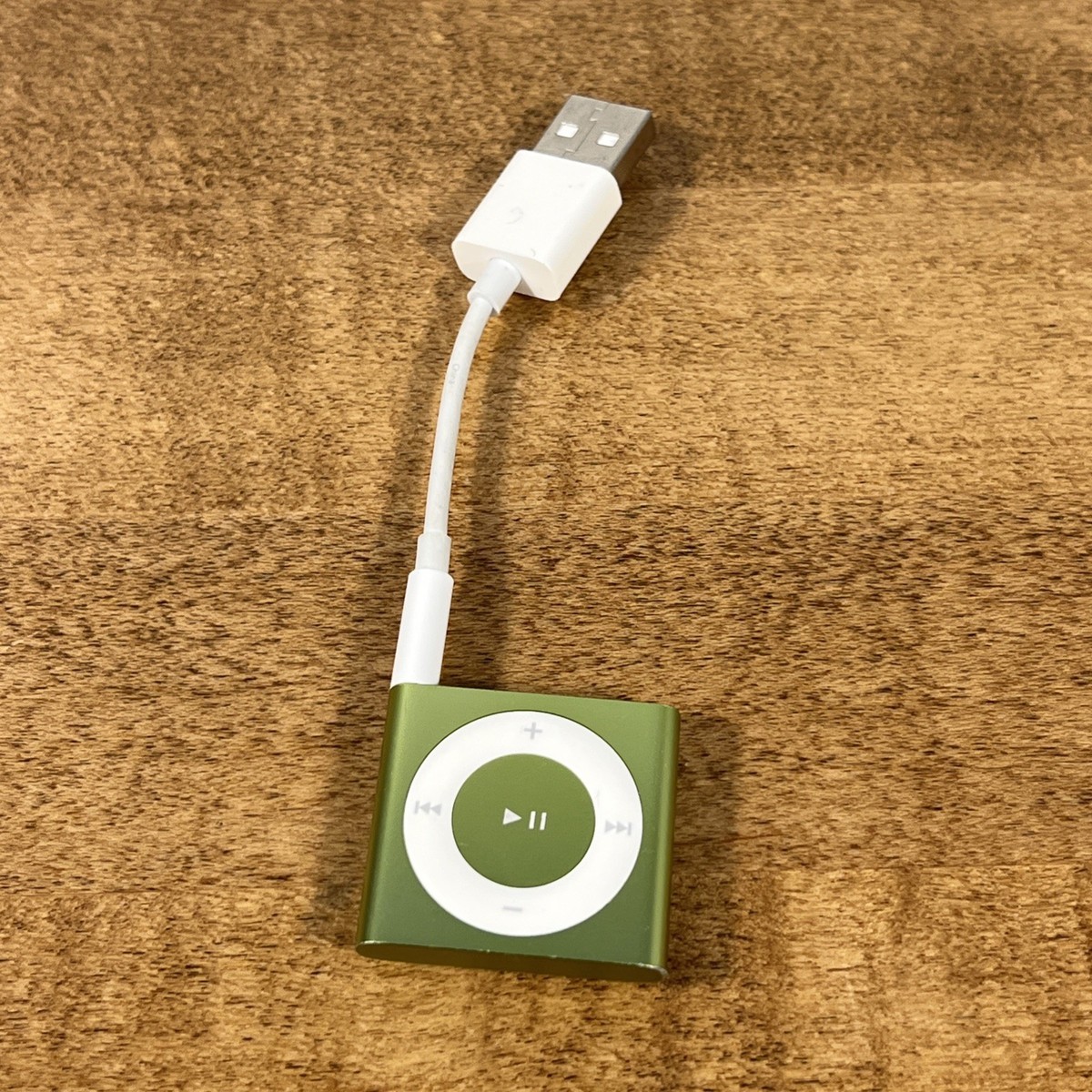 Apple Ipod Shuffle Green 2GB Model A1373 4th Gen MP3 Player